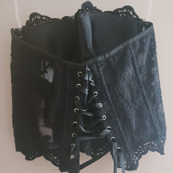 Lydia Black Beaded Corset - Picture 3 of 4